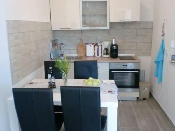 Villa Santa Barbara Vrsi Bagian luar foto